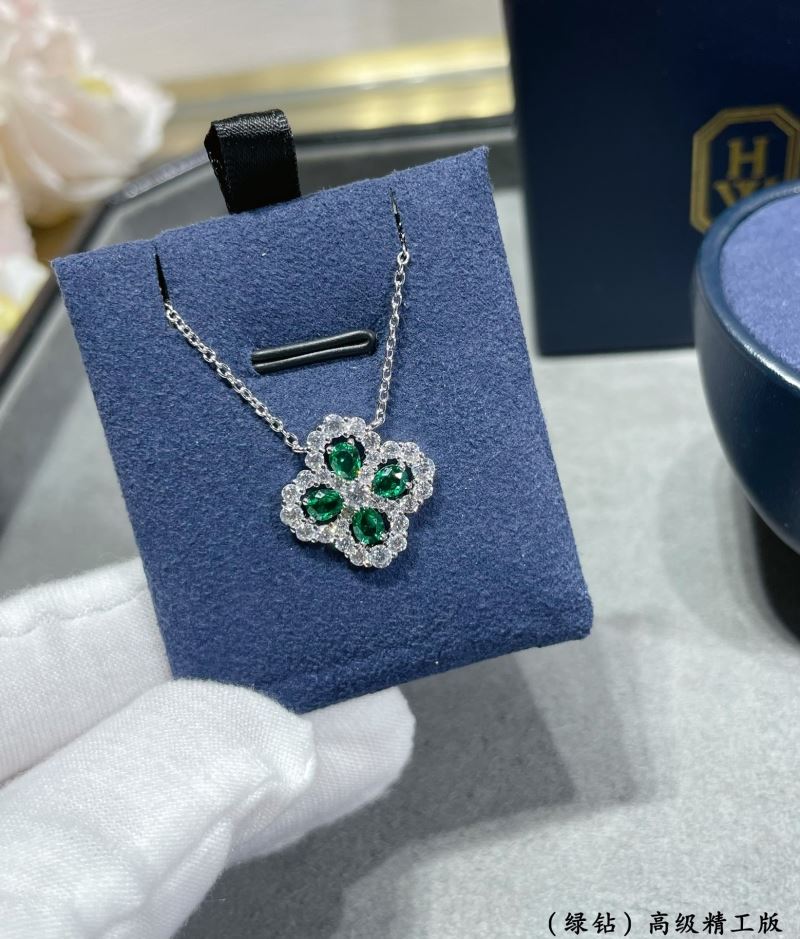 Harry Winston Necklaces